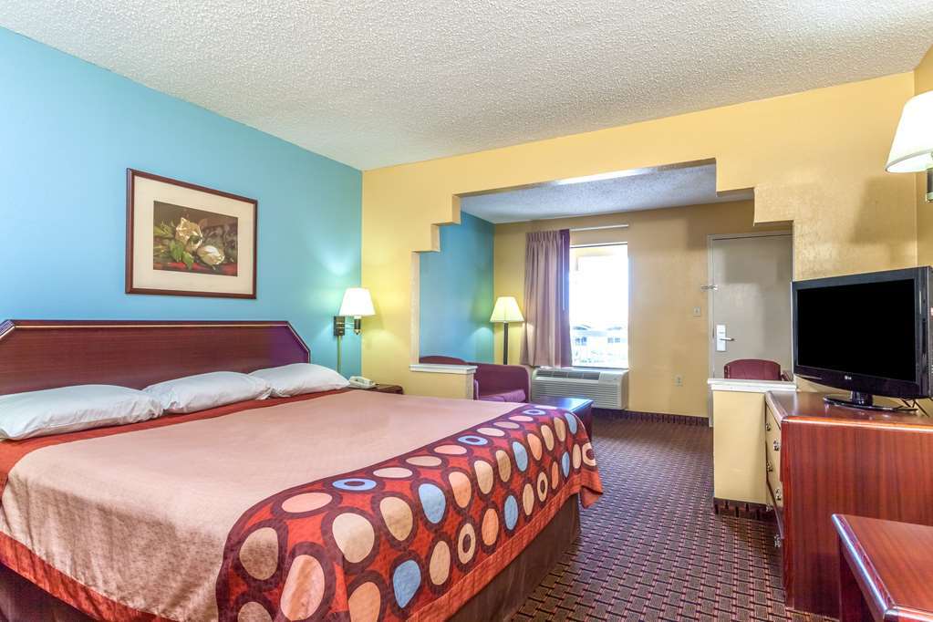 Super 8 By Wyndham Madison/Ridgeland Area Hotel Kamer foto